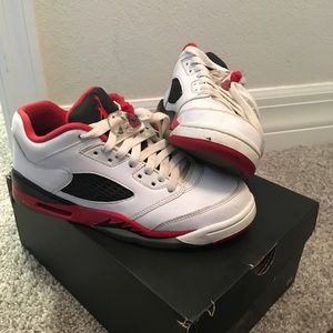 Jordan retro 5